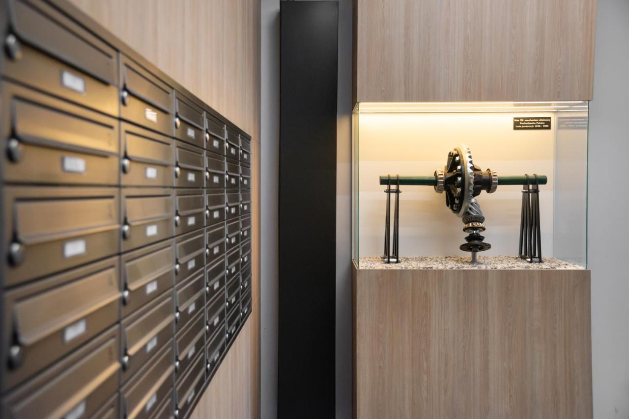 Wola Artistic Designer Apartment Варшава Экстерьер фото